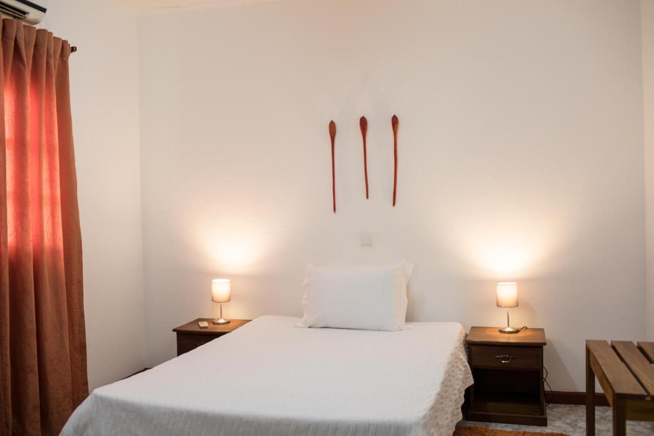 סאו טומה Hotel Praia מראה חיצוני תמונה
